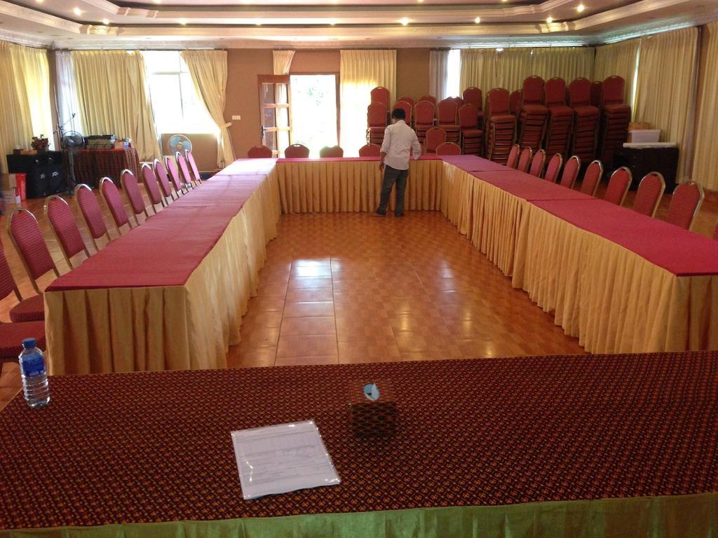Mondulkiri Hotel Сенмонором Екстер'єр фото