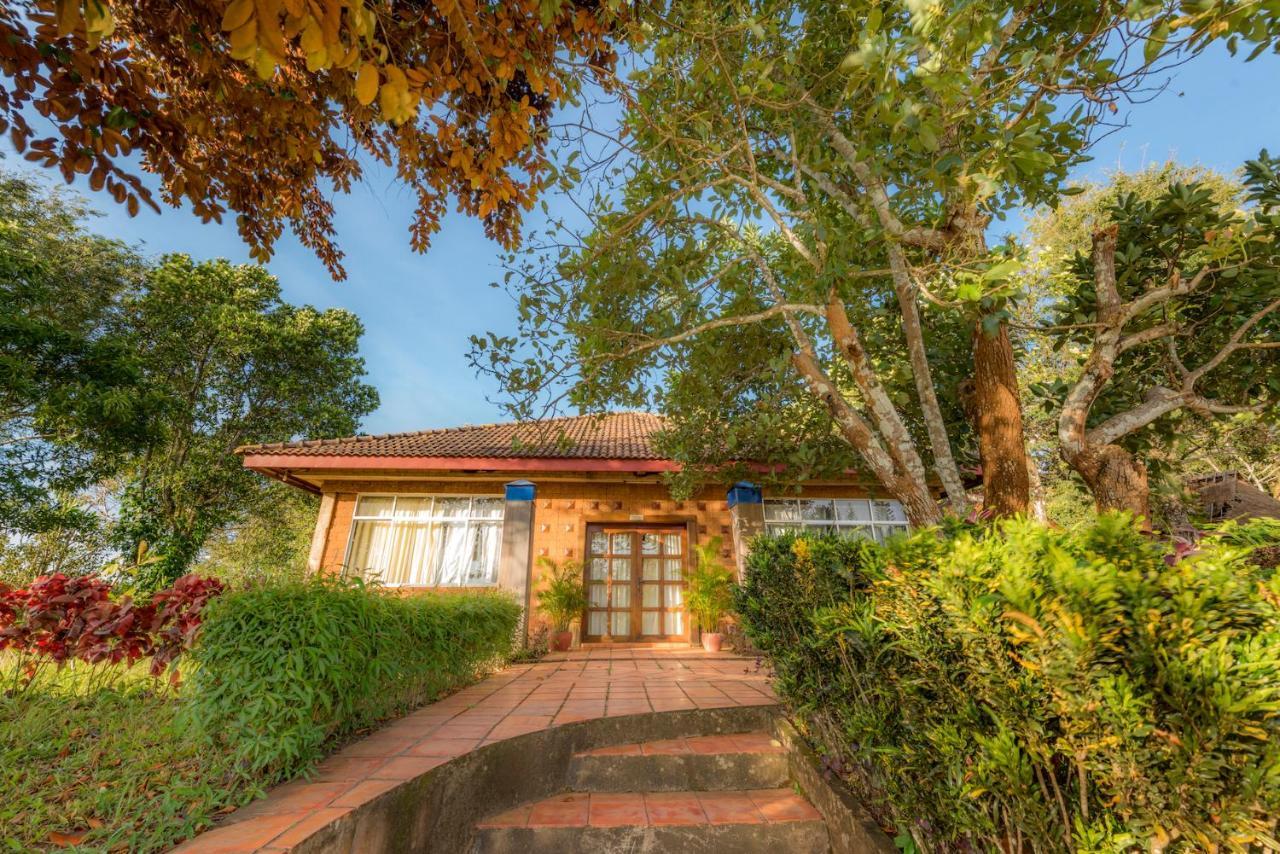Mondulkiri Hotel Сенмонором Екстер'єр фото